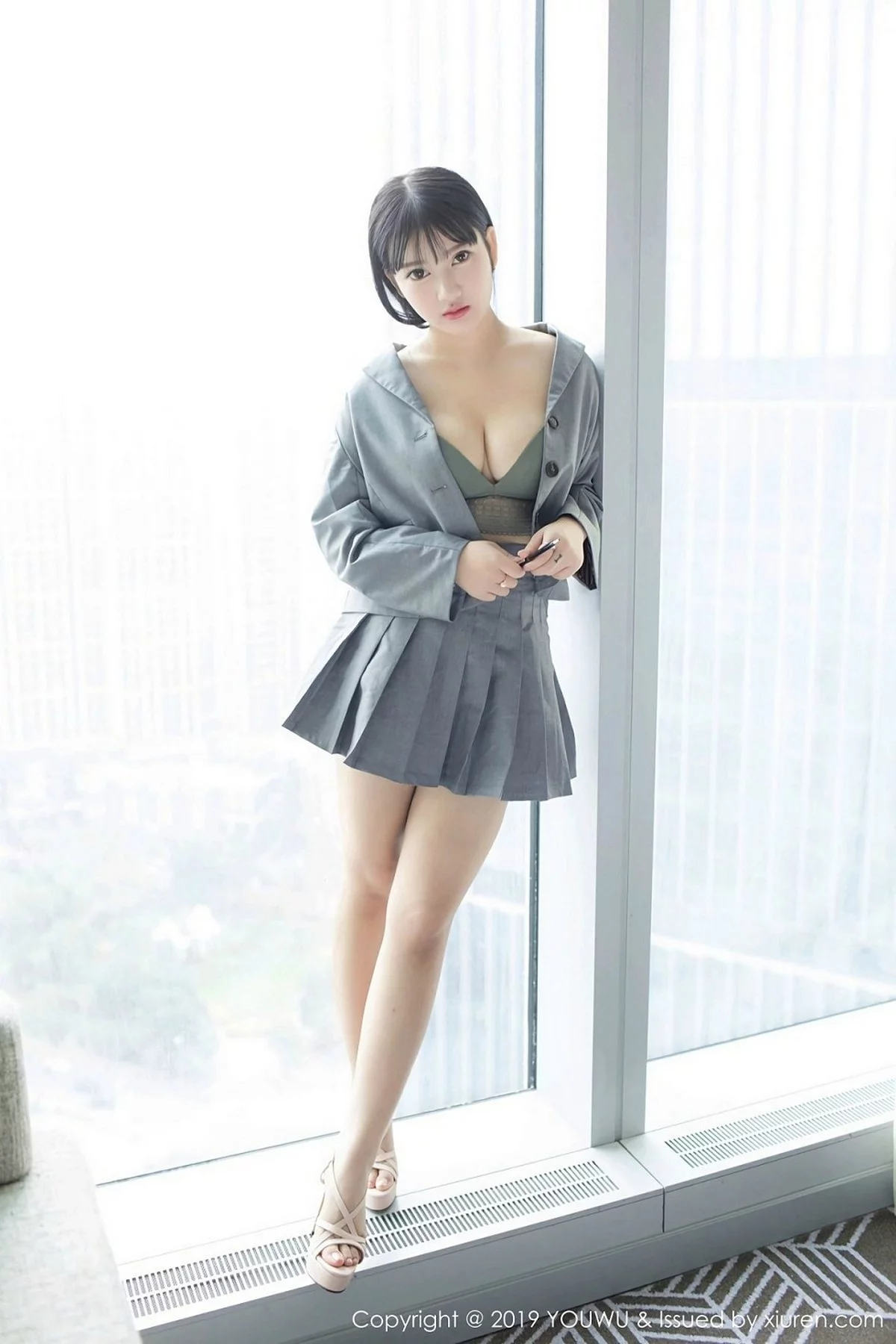 Xrmnw.Com[YouWu尤物馆]Vol.138_巨乳嫩模小尤奈私房黑色高叉连体内衣秀傲人豪乳诱惑写真59P