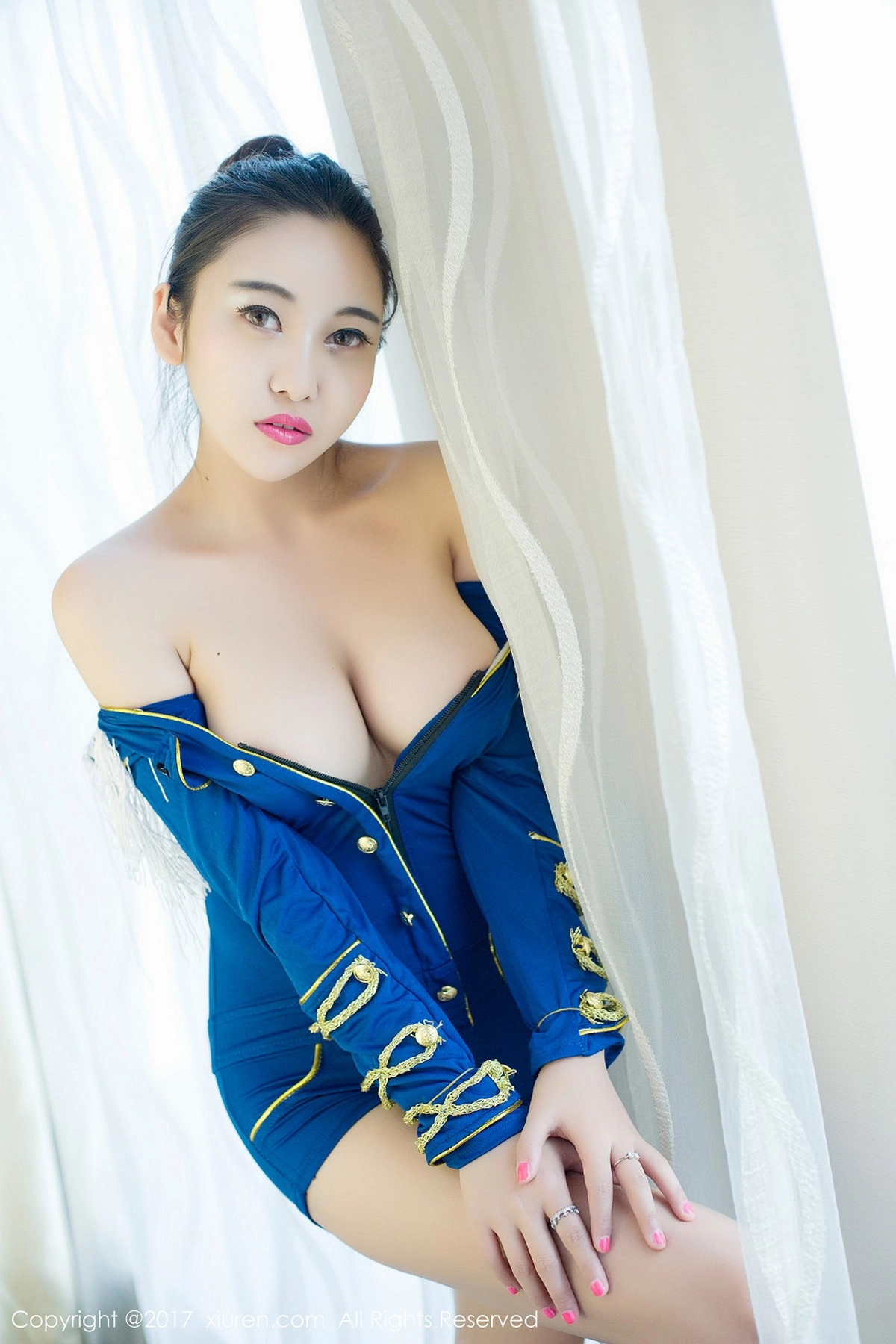 Xrmnw.Com[XiuRen秀人网]No.677_巨乳美女嫩模李梓熙大尺度私房奶油抹乳完美诱惑写真68P