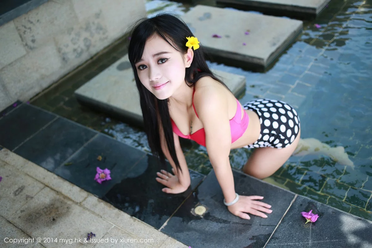 Xrmnw.Com[MyGirl美媛馆]Vol.012_嫩模女神toro羽住三亚旅拍豪乳翘臀性感内衣系列125P