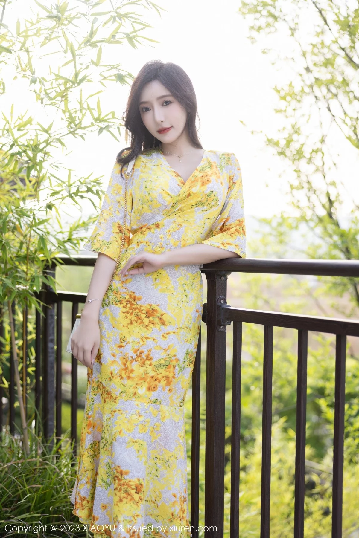 Xrmnw.Com[XiaoYu画语界]Vol.1043_女神王馨瑶yanni脱连衣长裙露白色蕾丝内衣秀曼妙身姿诱惑写真90P