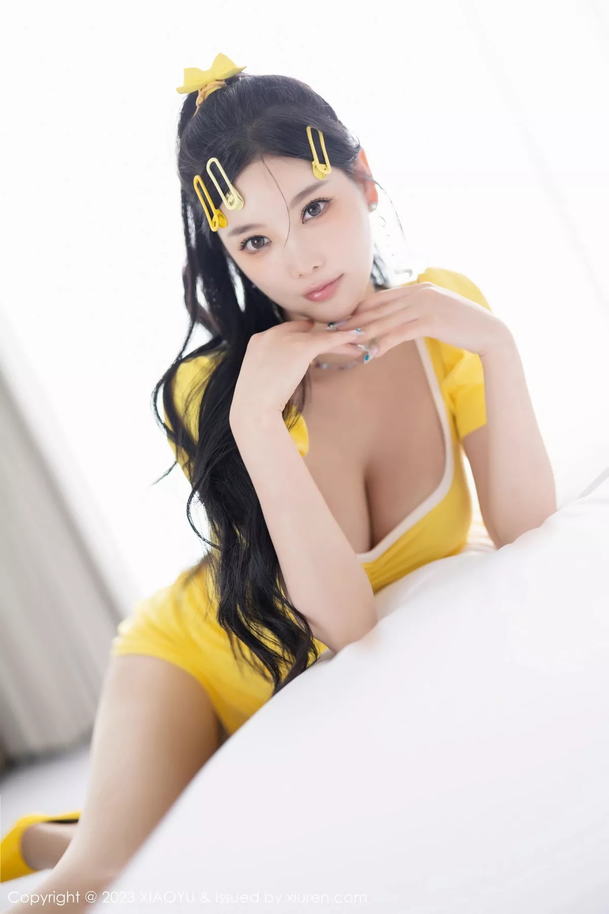 Xrmnw.Com[XiaoYu画语界]Vol.1126_女神杨晨晨Yome性感黄色连衣短裙配白丝袜秀丰腴身材诱惑写真90P