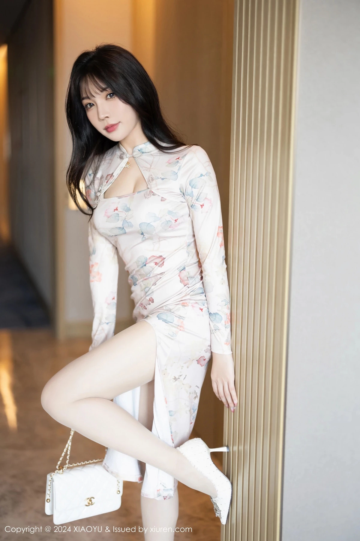 Xrmnw.Com[XiaoYu画语界]Vol.1199_模特徐莉芝Booty性感图案旗袍+浅灰情趣服饰秀曼妙身姿诱惑写真90P