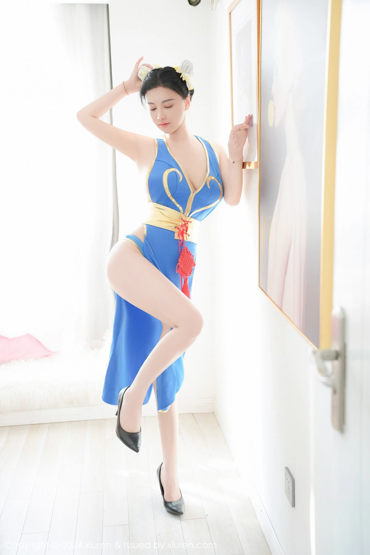 Xrmnw.Com[XiuRen秀人网]No.9252_模特雅茹老师性感蓝色COSPLAY服饰秀白嫩柔美身姿诱惑写真61P